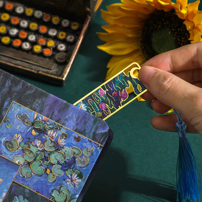 1 Pc Retro Floral Painting Metal Bookmark Hollow Bronzing Bookmark with Tassel Stationery Gifts for Book Club Reader