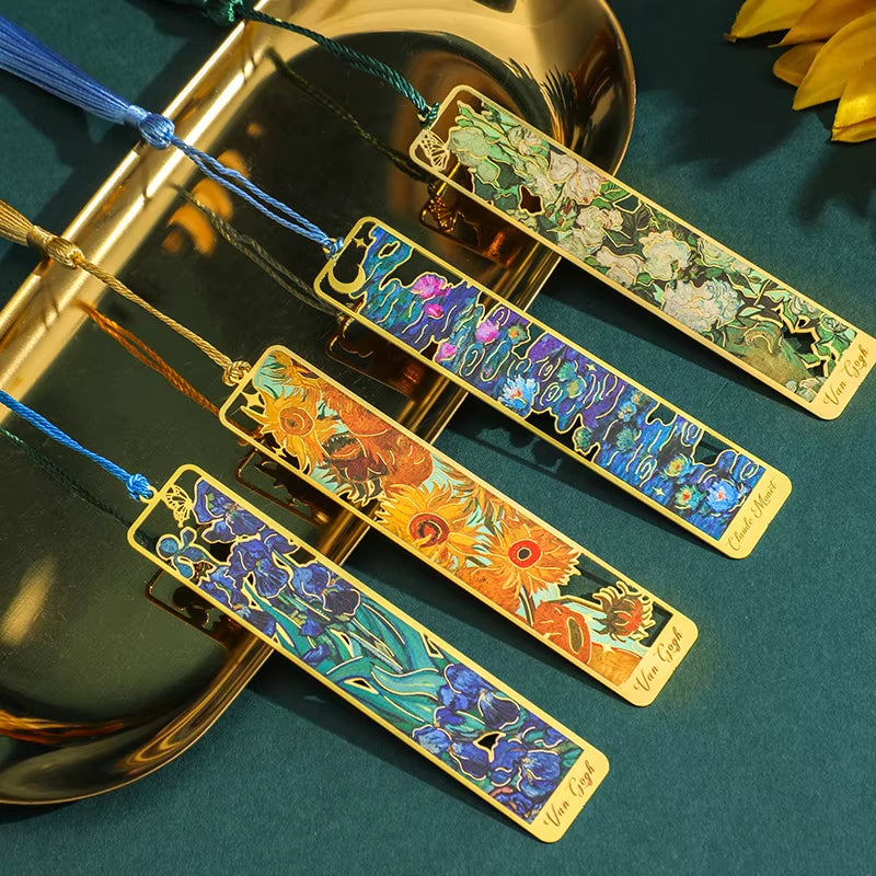 1 Pc Retro Floral Painting Metal Bookmark Hollow Bronzing Bookmark with Tassel Stationery Gifts for Book Club Reader